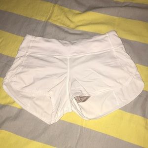 white lululemon speed shorts